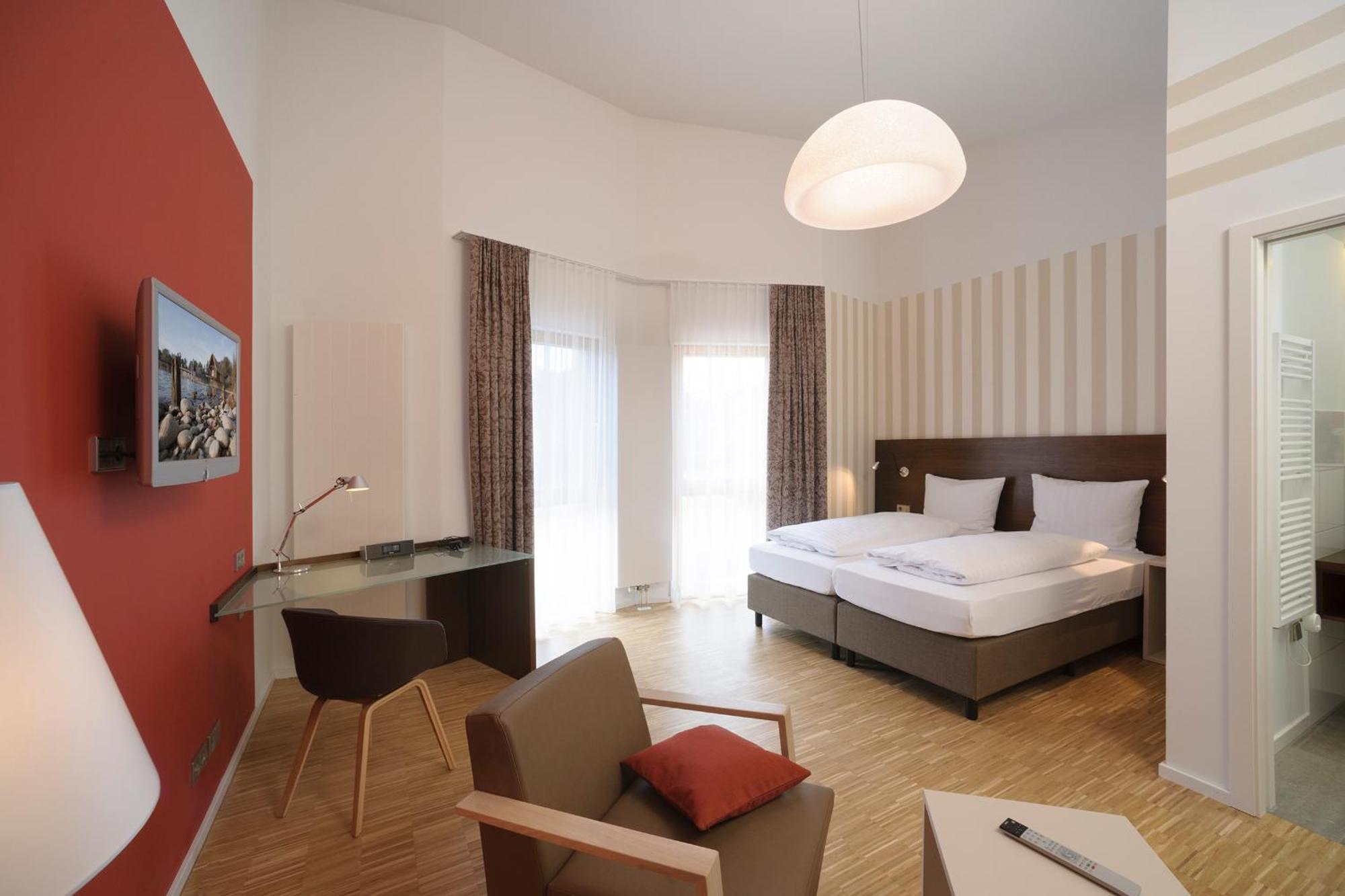 Seehoernle Bio Hotel & Gasthaus Gaienhofen  Bagian luar foto